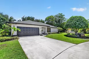 980 Ryanwood Dr, West Palm Beach, FL 33413 - Photo 2