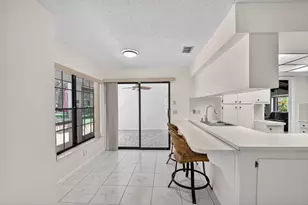 980 Ryanwood Dr, West Palm Beach, FL 33413 - Photo 12