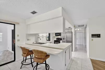980 Ryanwood Drive, West Palm Beach, FL 33413 - Photo 18