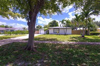 5756 Orchard Way, West Palm Beach, FL 33417 - Photo 1