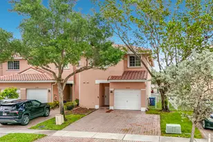 3990 NW 92nd Ave, Sunrise, FL 33351 - Photo 2