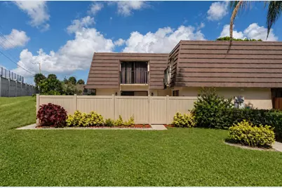 7312 73rd Way, West Palm Beach, FL 33407 - Photo 2