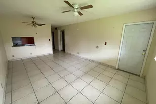 2606 Garden Dr S, Lake Worth Beach, FL 33461 - Photo 6