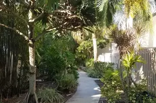 600 Executive Center Dr, West Palm Beach, FL 33401 - Photo 46