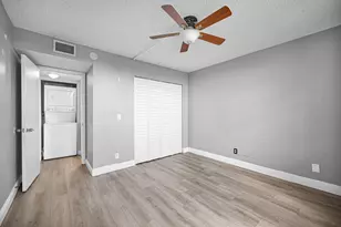 6190 Woodlands Blvd, Tamarac, FL 33319 - Photo 20