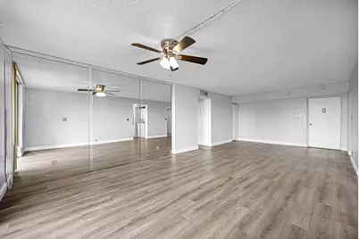6190 Woodlands Boulevard #312, Tamarac, FL 33319 - Photo 10