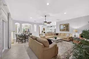 357 Chambord Terrace, Palm Beach Gardens, FL 33410 - Photo 12