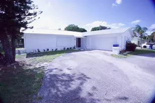 700 N Perry Ave, Jupiter, FL 33458 - Photo 18