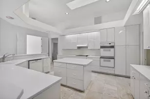 18288 SE Heritage Dr, Jupiter, FL 33469 - Photo 12