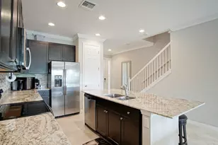 638 SW Glen Crest Way, Stuart, FL 34997 - Photo 6