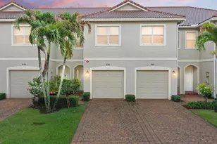 638 SW Glen Crest Way, Stuart, FL 34997 - Photo 2