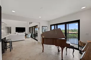 16910 Bay St, Jupiter, FL 33477 - Photo 8