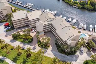 16910 Bay St, Jupiter, FL 33477 - Photo 38