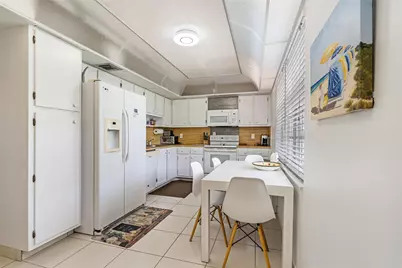 3507 Oaks Way #310, Pompano Beach, FL 33069 - Photo 6
