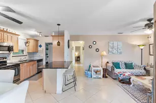 111 NE 57th St, Oakland Park, FL 33334 - Photo 4