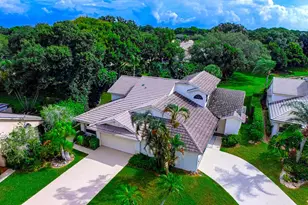 10868 Stafford Cir N, Boynton Beach, FL 33436 - Photo 4