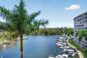 1523 E Hillsboro Blvd, Deerfield Beach, FL 33441 - Photo 22