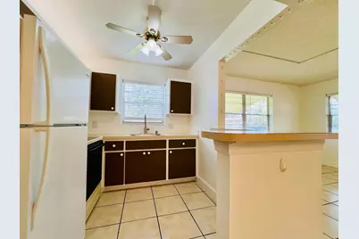 300 Camden M, West Palm Beach, FL 33417 - Photo 2