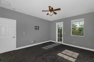 932 SW 147th Ave, Pembroke Pines, FL 33027 - Photo 18