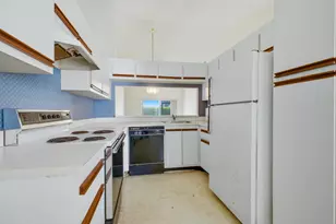 12269 Country Greens Blvd, Boynton Beach, FL 33437 - Photo 6