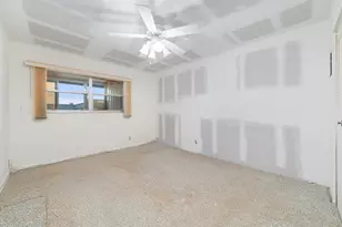 560 Brittany L, Delray Beach, FL 33446 - Photo 22