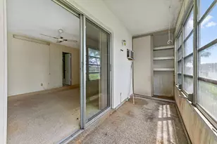 2 Chatham A, West Palm Beach, FL 33417 - Photo 16