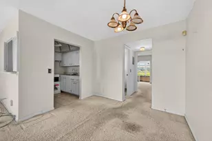 2 Chatham A, West Palm Beach, FL 33417 - Photo 6