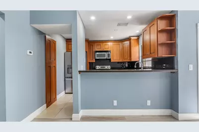 2026 SW 81st Way, Davie, FL 33324 - Photo 12