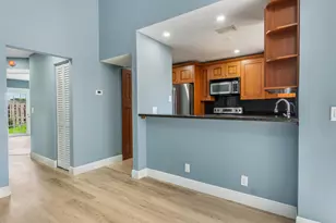 2026 SW 81st Way, Davie, FL 33324 - Photo 6