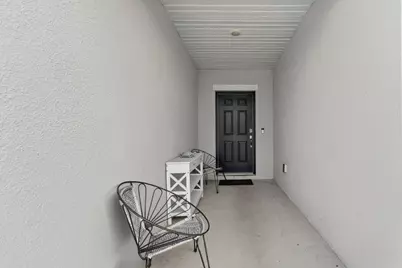 535 SW Butler Avenue, Port Saint Lucie, FL 34983 - Photo 4