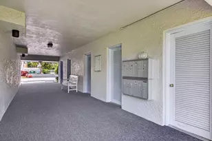 2110 NE 42nd St, Lighthouse Point, FL 33064 - Photo 12