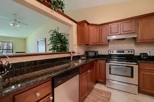 13095 Belhaven Ct, Wellington, FL 33414 - Photo 8