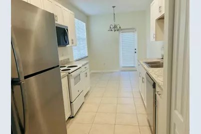 2124 SE Eatonville Drive, Port Saint Lucie, FL 34952 - Photo 2