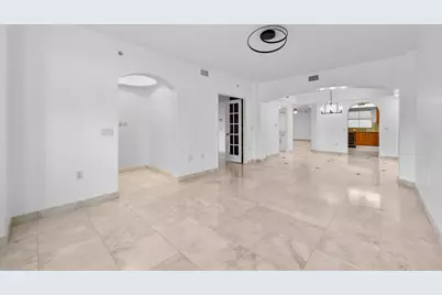 2051 SE 3rd Street #Th8, Deerfield Beach, FL 33441 - Photo 4