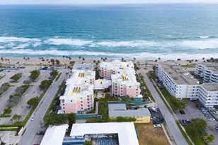 2051 SE 3rd St, Deerfield Beach, FL 33441 - Photo 26