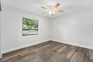 2101 N Palm Cir, North Palm Beach, FL 33408 - Photo 38