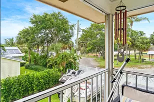 2101 N Palm Cir, North Palm Beach, FL 33408 - Photo 24