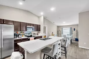 1220 SE Navajo Ln, Port Saint Lucie, FL 34983 - Photo 10