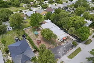 216 SW 2nd Ave, Delray Beach, FL 33444 - Photo 4
