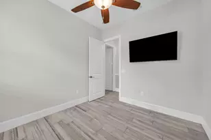 6083 NW E Deville Cir, Port Saint Lucie, FL 34986 - Photo 32
