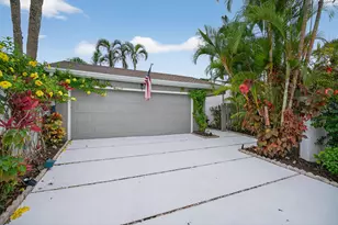 17145 Bay St, Jupiter, FL 33477 - Photo 4