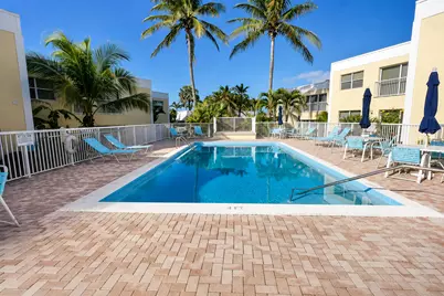 3541 NE Ocean Boulevard NE #15, Hutchinson Island, FL 34957 - Photo 6