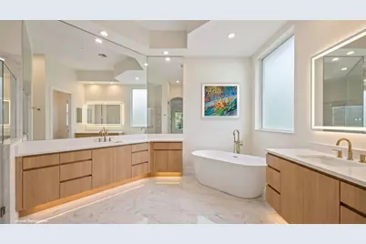 9026 Lakes Boulevard, West Palm Beach, FL 33412 - Photo 46