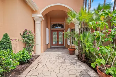 9026 Lakes Boulevard, West Palm Beach, FL 33412 - Photo 4
