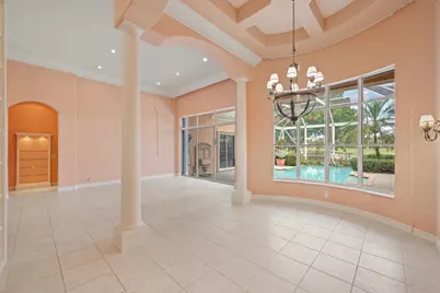 9026 Lakes Boulevard, West Palm Beach, FL 33412 - Photo 10
