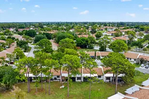 6105 Fairfield Cir, Greenacres, FL 33463 - Photo 52