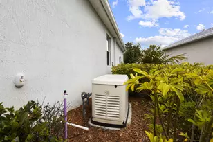9271 Sinoper Ln, Port Saint Lucie, FL 34987 - Photo 36