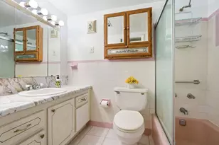 1401 N 12th Ct, Hollywood, FL 33019 - Photo 8