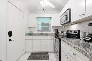 1401 N 12th Ct, Hollywood, FL 33019 - Photo 4