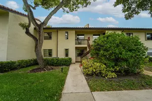 21839 Arriba Real, Boca Raton, FL 33433 - Photo 2